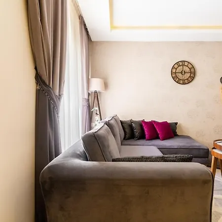 A Cozy Smart In Old Town Kusadası