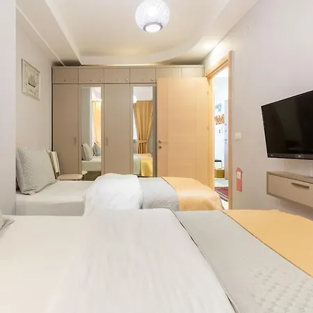 A Cozy Smart In Old Town * 库萨达斯