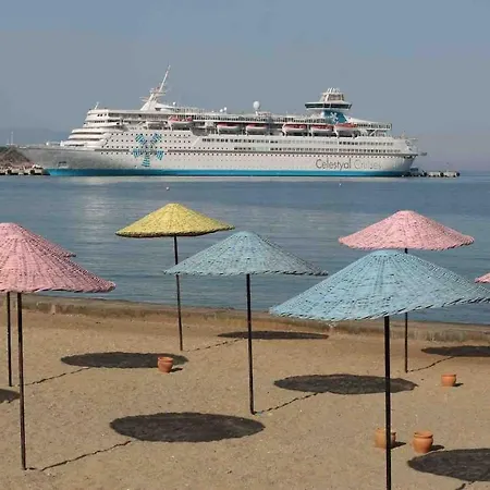 A Cozy Smart In Old Town Appartement *