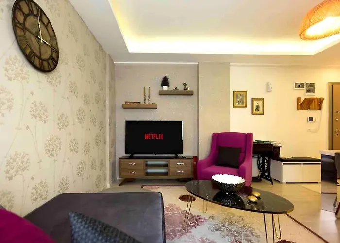 A Cozy Smart In Old Town Daire Kuşadası