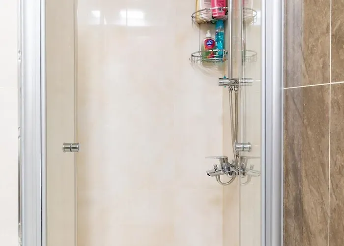 A Cozy Smart In Old Town *