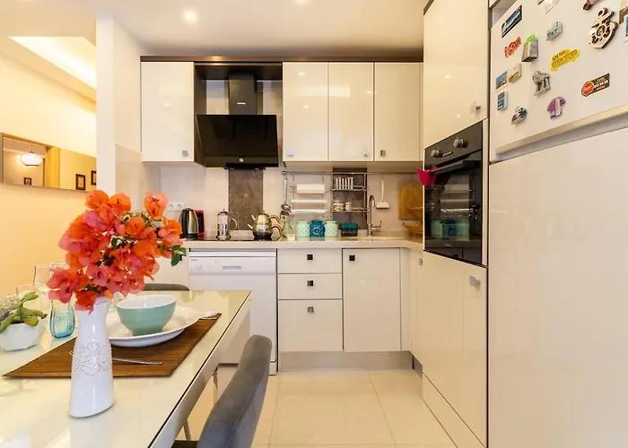 A Cozy Smart In Old Town Daire