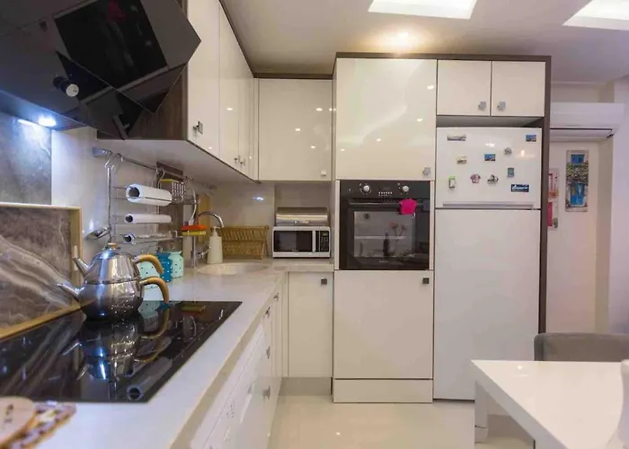 A Cozy Smart In Old Town Daire Kuşadası