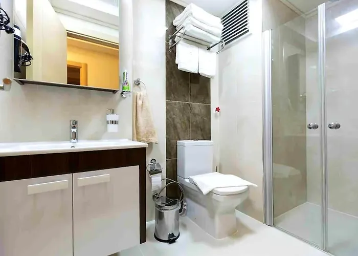 A Cozy Smart In Old Town *